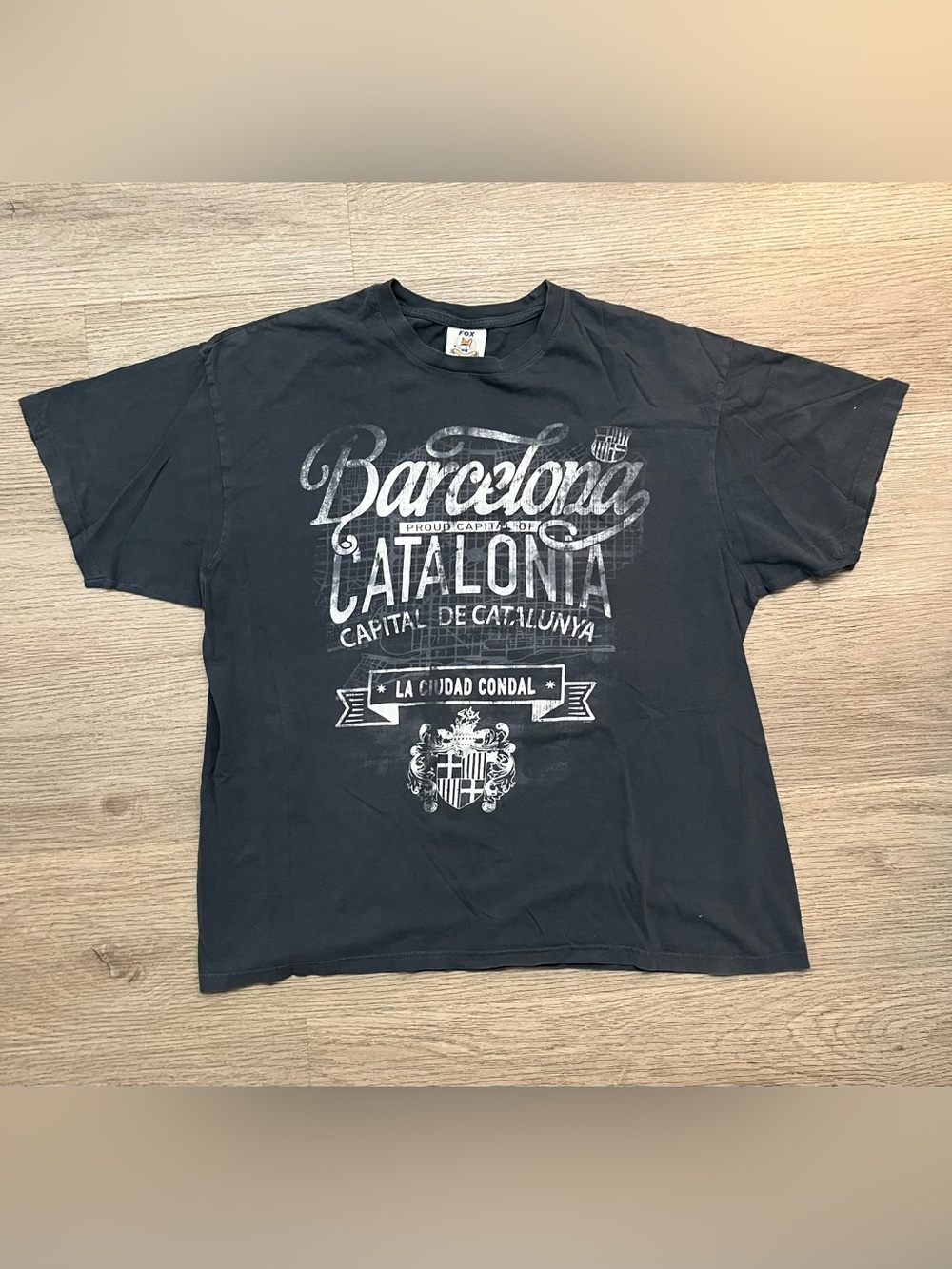 Vintage Fox Originals Washed Dark Grey Barcelona Graphic T-Shirt 100% Cotton